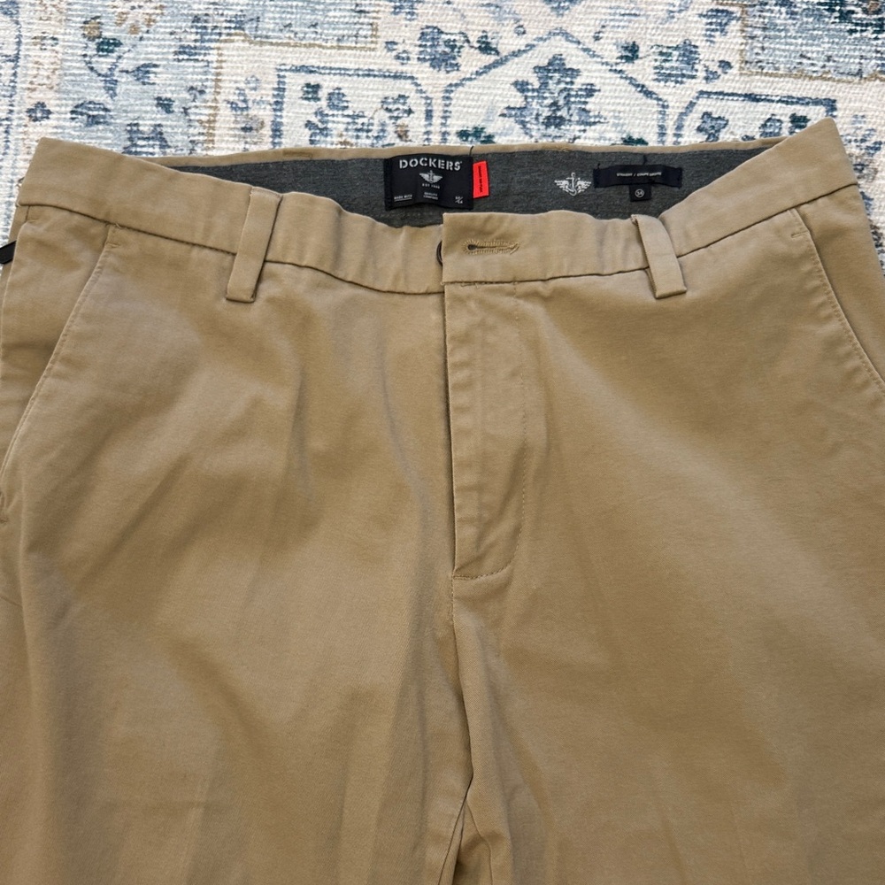 Dockers Men's Khaki Chinos 34/30